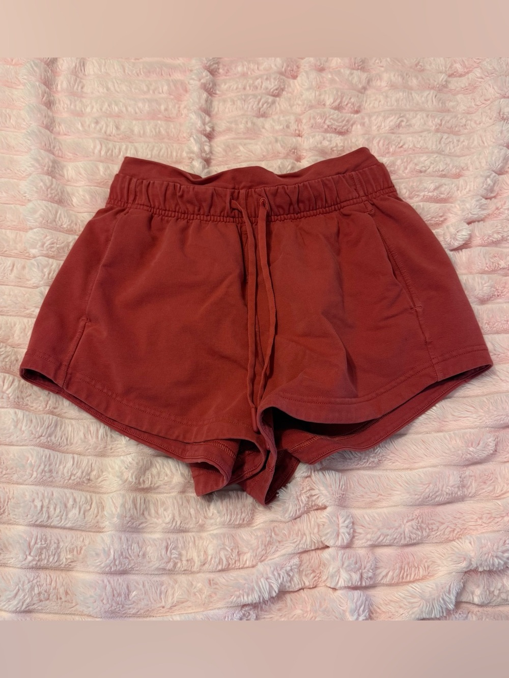 Lululemon red inner glow shorts